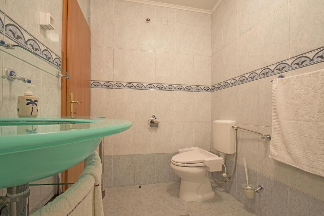Apartments Oaza Драмал Екстериор снимка